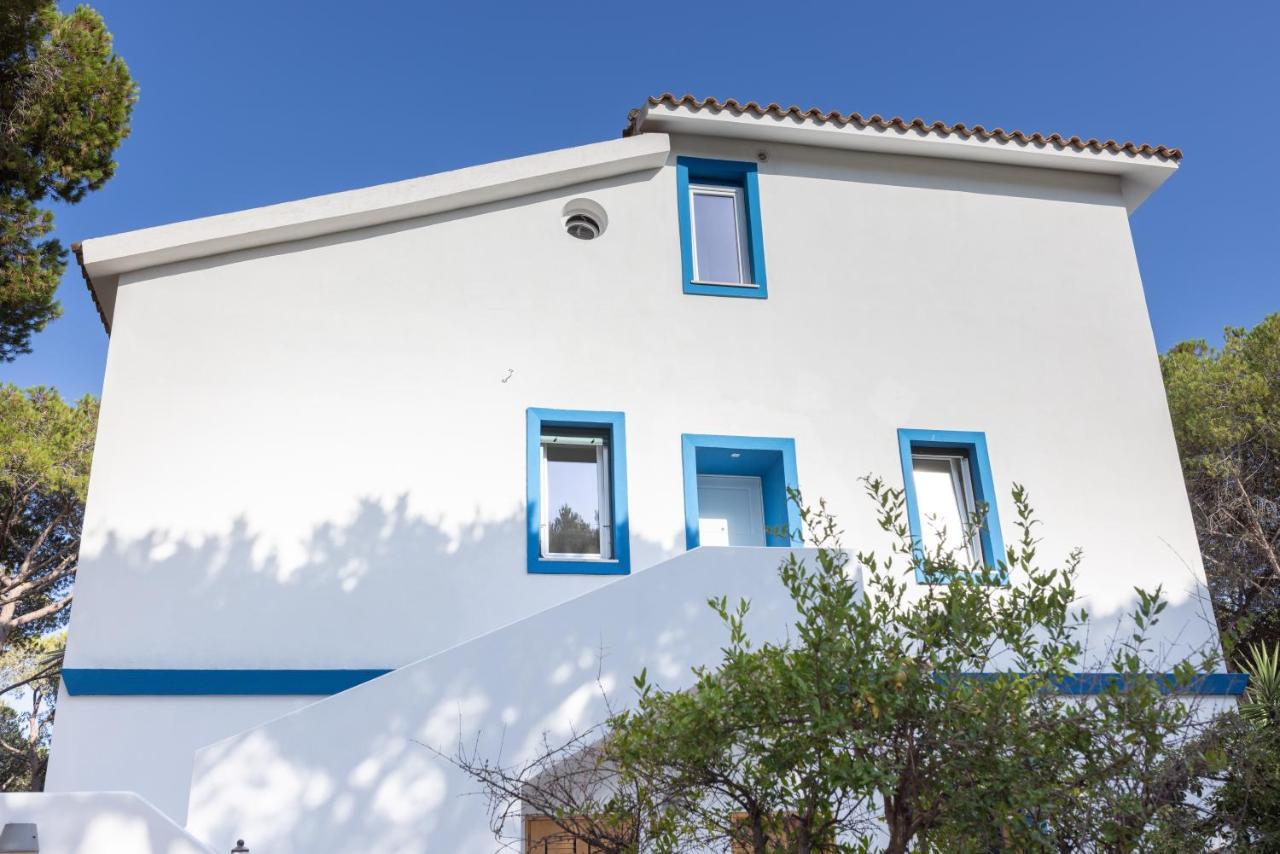 Villa B. Calaliberotto Cala Liberotto Eksteriør bilde