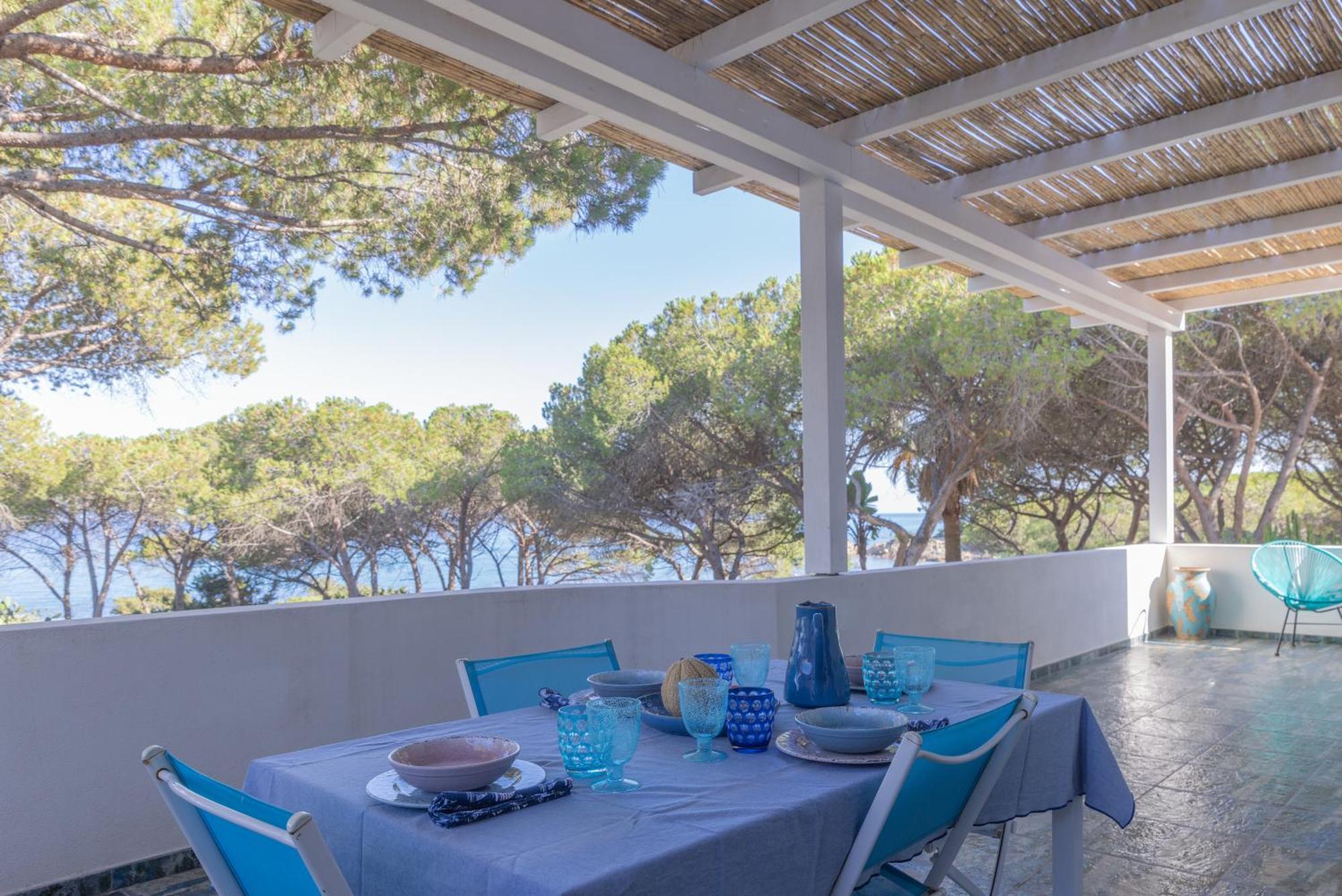Villa B. Calaliberotto Cala Liberotto Eksteriør bilde